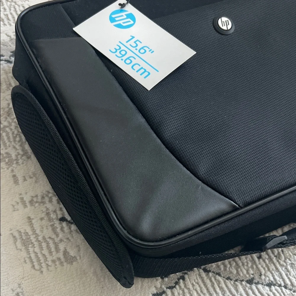 HP Classic Black Laptop Bag